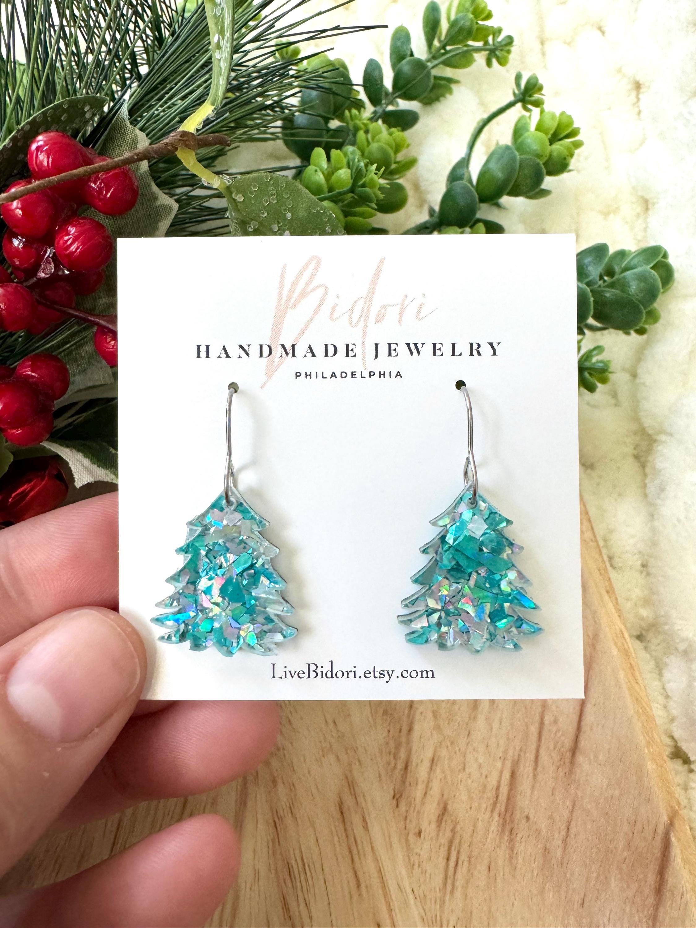JeryWe Christmas Earrings Set - 15 Pairs, Tree, Snowflake, Santa Dangle & Stud Earrings - View #6
