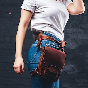 Hip bag leather for men and women