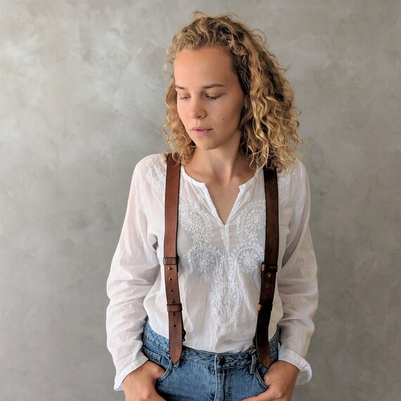 suspenders jeans for ladies