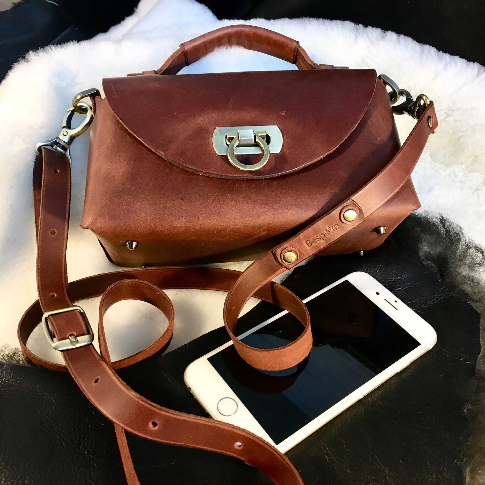 mini swoosh shoulder bag