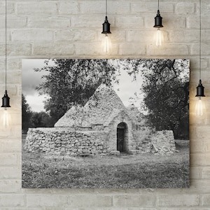 Authentic Trullo in Puglia, Black and White Print, Southern Italy, Italian House, Mediterranean, Trulli | Wall Decoration | Wall Art