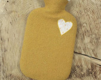 Hot water bottle cover made of wool felt with heart, including hot water bottle, wool
