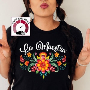 Maestra shirt,Maestra Bilingue gift,La Maestra tshirt,Gift for Maestra,Spanish teacher gift,Bilingual Teacher gift,Gift for Spanish teacher