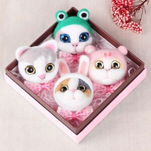 Kawaii Needle Felted Wool DIY Kit,Kawaii Cat,Couple models,Totoro,Exaggerated expression pack,Shiba Inu,Panda,Cake Bread family portrait