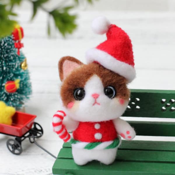 Felted Christmas Cat Ornaments Сhristmas Present Needle Felted Wool Cat Kits Home Decor Home Decoration DIY Gifts Mobile Phone Accessories