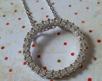 CZ 'Circle of Life' Infinity 925 Sterling Silver 22mm Pendant with Round Stones - Optional Diamond Cut Trace Chains Available - Gift Boxed