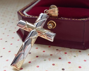 9ct Yellow and White Mixed Gold 40mm x 20mm Two Tone Hallmarked 1.2g Crucifix Religious Pendant - Presented in our Deluxe Branded Gift Box