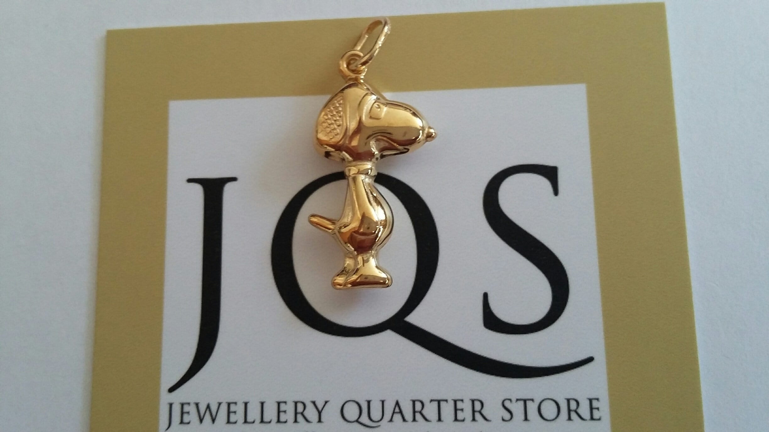 Pendentif Snoopy (Peanuts) En Or 18 Carats - Pièce Artisanale - Neuf Avec Son étiquette Et Son Emballage D'origine