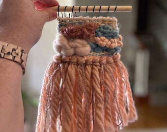 DIY Weaving Kit for Beginners: Fiber Art Wall Hanging with Wooden Loom