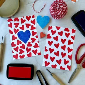 Cartes postales coeur, amour, carte de voeux, impression manuelle, linogravure, illustration motif coeur