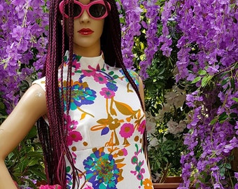UK 8/10 (US 4/6) Groovy Vintage 1960s / 1970s Psychedelic White Pink Turquoise Orange Blue Green Floral Flower Power Maxi Dress