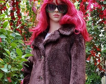 Vintage 1970s Davis of Boston Faux Fur Coat | Dark Brown, Short