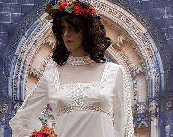 Beautiful Vintage 1970s White Net and Lace Edwardian Style