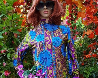 UK 10 (US 6) Stunning Vintage 1960s Psychedelic Blue Russet Brown Purple and Green Floral and Abstract Pattern Maxi Dress