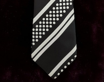 Vintage Men's Tie: Groovy Vintage 1970s Black and White Abstract and Stripe Pattern Tie by St Michael