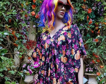 UK 10 (US 6) Funky Vintage 1970s Multicoloured Floral Print Kaftan Muu Muu Maxi Dress