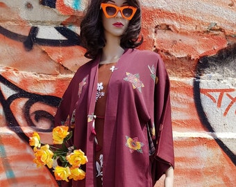 Vintage Kimono: Lovely Dark Burgundy 1970s Vintage Japanese Kimono Haori Jacket with Floral Pattern