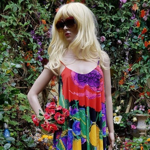 UK 6/8 (US 2/4) Gorgeous Vintage 1970s Rainbow Colours Flower Power Floral Layered Maxi Dress