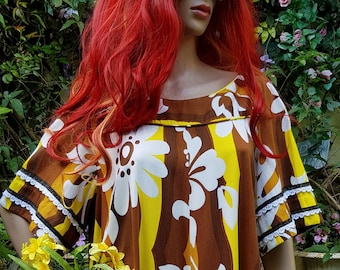 Vintage Kaftan: Gorgeous Vintage 1960s/1970s Yellow, White