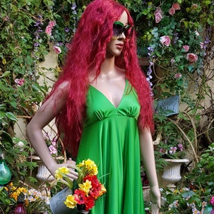 UK 6/8 (US 2/4) Fantastic Vintage 1970s Bright Green Slinky Strappy Empire Line Maxi Sun Dress by QUAD