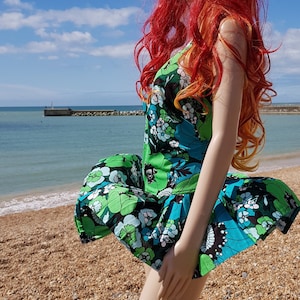 Vintage Swimsuit: Stunning Vintage 1960s/1970s Psychedelic Green and Blue Skirted Swimming Costume by NELBARDEN
