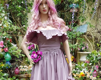 UK 8/10 (US 4/6) Outstanding Vintage Jean Varon (Tom Bowker) late 1970s/1980s Lilac Ruffled Love Hearts Netted Corset Ball Gown / Prom Dress