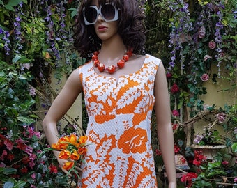 UK 12 (US 8) Stunning Vintage 1960s / 1970s Orange and White Floral Sleeveless Hawaiian Dress