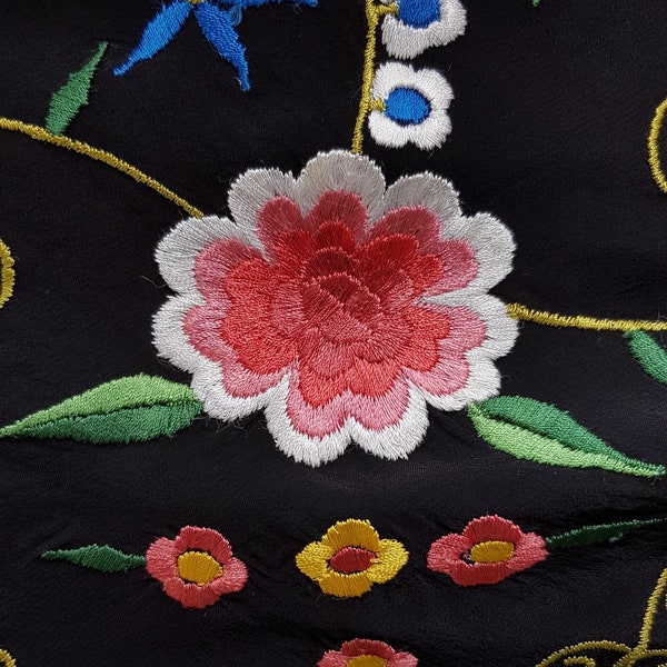 traditional spanish shawl