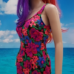Vintage Swimsuit: Fantastic Vintage Swimsuit 1960s Bright Floral Pin Up Skirted Swimming Costume