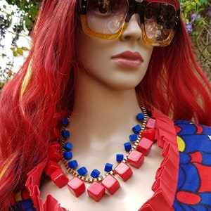 Vintage Necklace: Striking Funky Iconic 1970s / 80s Plastic Perspex Red and Blue Cubist Mod Oversize Chunky Chain Statement Necklace