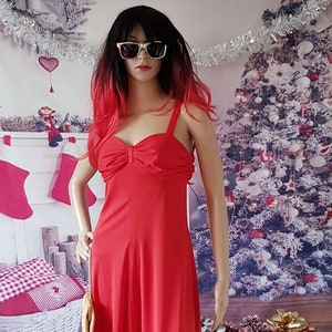 Fabuloso vestido largo vintage de tirantes con escote fruncido en rojo brillante de los años 70 de Deha Of Sweden, talla 8 del Reino Unido (talla 4 de EE. UU.)