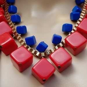 Vintage Necklace: Striking Funky Iconic 1970s / 80s Plastic Perspex Red and Blue Cubist Mod Oversize Chunky Chain Statement Necklace