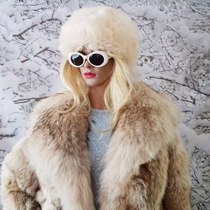 Vintage Hat: Gorgeous Vintage 1960s 1970s Cream Real Sheepskin Hat Russian Style