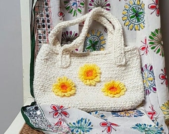 Vintage Bag: Cute Vintage 1970s Cream Crochet Bag with Yellow Flowers