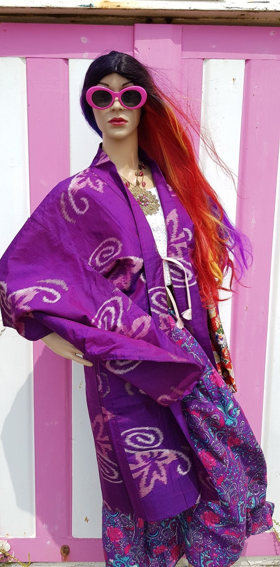 Vintage Kimono: Fabulous Vintage Purple Silk Japan