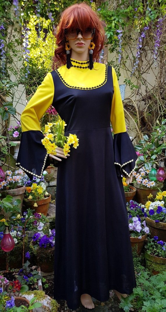 UK 8/10 (US 4/6) Bonkers Epic Vintage 1960’s/1970… - image 1