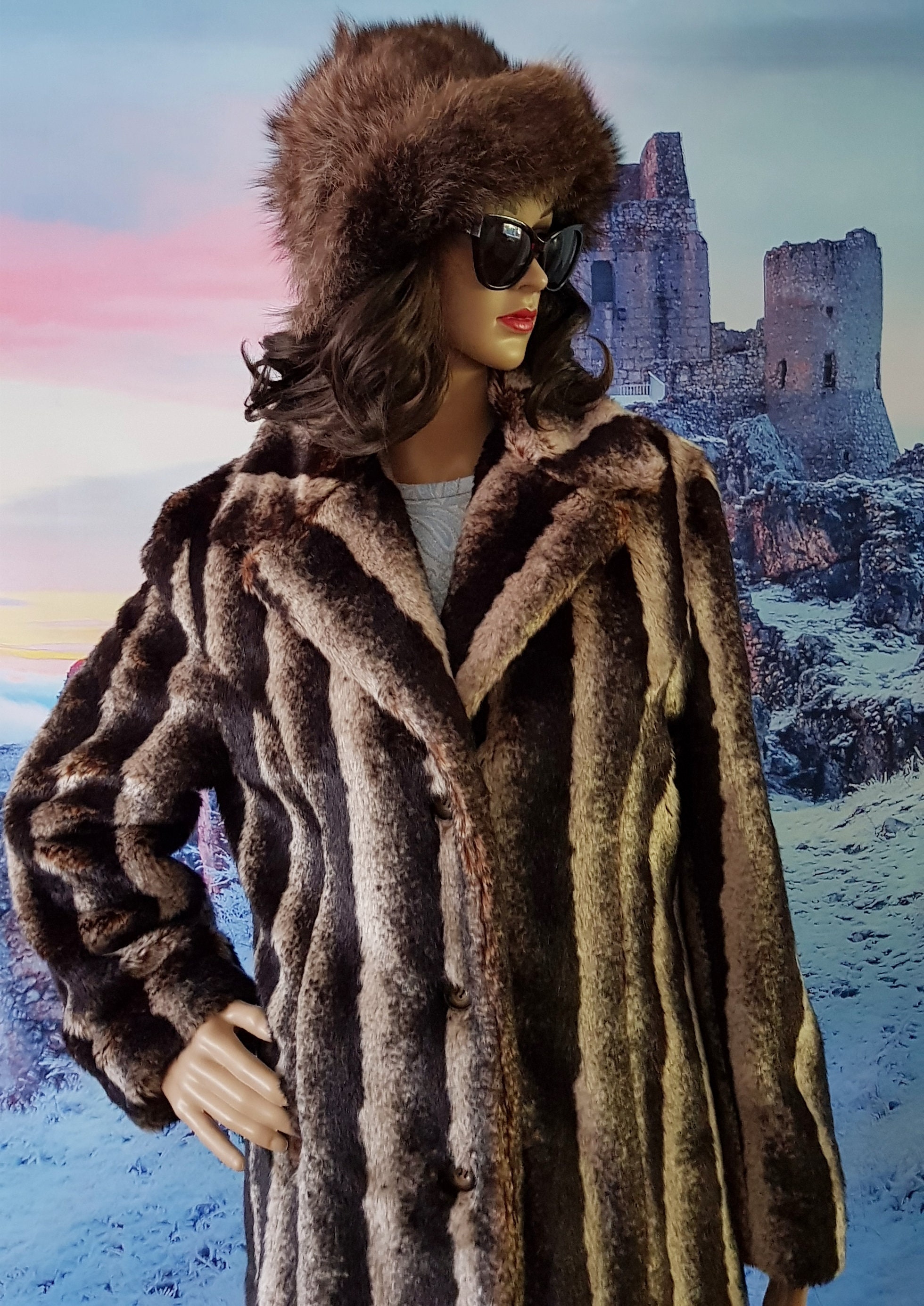 Vintage Hat: Beautiful Vintage 1970s Mid Brown Real Fur Hat 