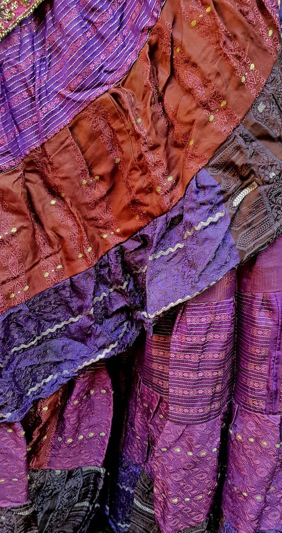 Vintage Skirt: Amazing Vintage Purple Burgundy Si… - image 2