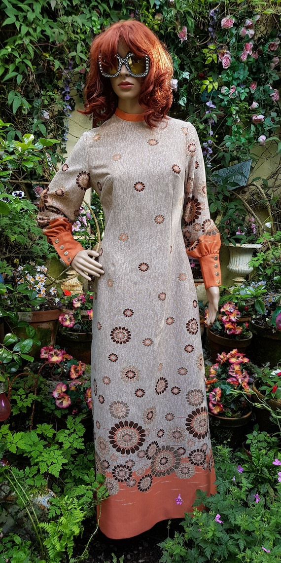 UK 8/10 US 4/6 Stunning Vintage 1960s Lurex Metallic Gold and 