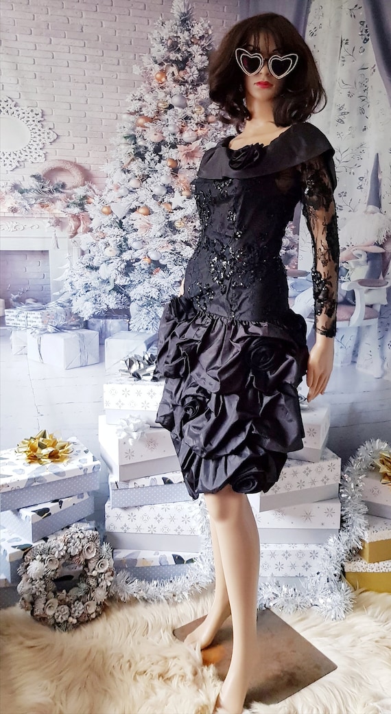 frank usher evening dress UK 6/8 (US 2/4) Stunning Vintage Frank Usher 1980s Black Sequin Satin  Taffeta and Lace Puff Ball Ra Ra Evening Gown