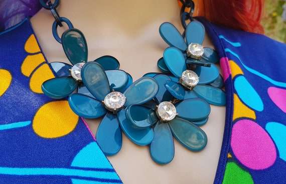 Vintage Necklace: Gorgeous Vintage Teal Blue 1970… - image 5