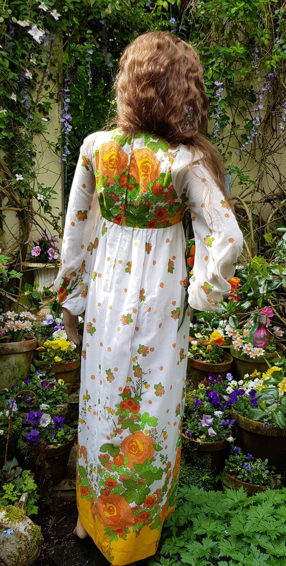 UK 6/8 (US 2/4) Gorgeous Vintage 1970's Orange, Yellow, Green and White Marion  Donaldson Floaty Floral Romantic High Neck Maxi Dress - Etsy