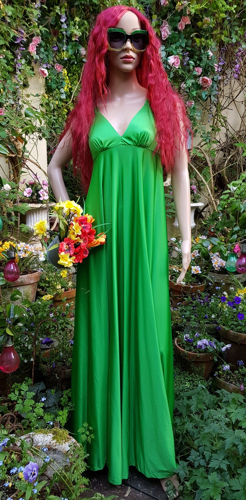 UK 6/8 US 2/4 Fantastic Vintage 1970s Bright Green Slinky Strappy Empire Line Maxi Sun Dress by QUAD image 7