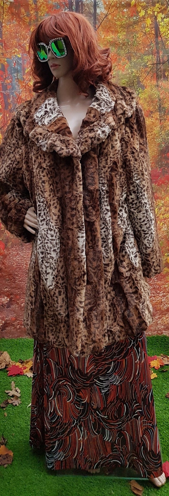 Stunning Vintage Animal / Leopard Print Faux Fur … - image 1