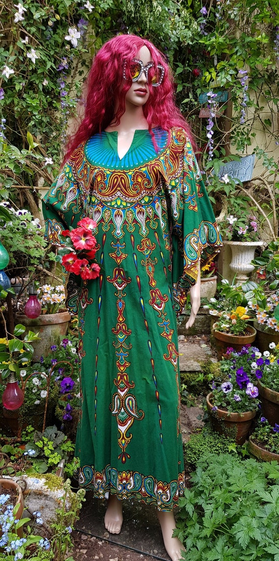 Stunning Vintage 1960’s/1970s Dark Green Kaftan wi