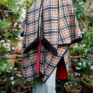 Vintage Cape: Gorgeous Vintage 1970s Brown Check Tartan Red Lined Reversible Poncho Cape Jacket image 9