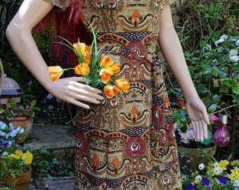 UK 8/10 (US 4/6) Stunning Vintage 1970s Red, Orange, Gold