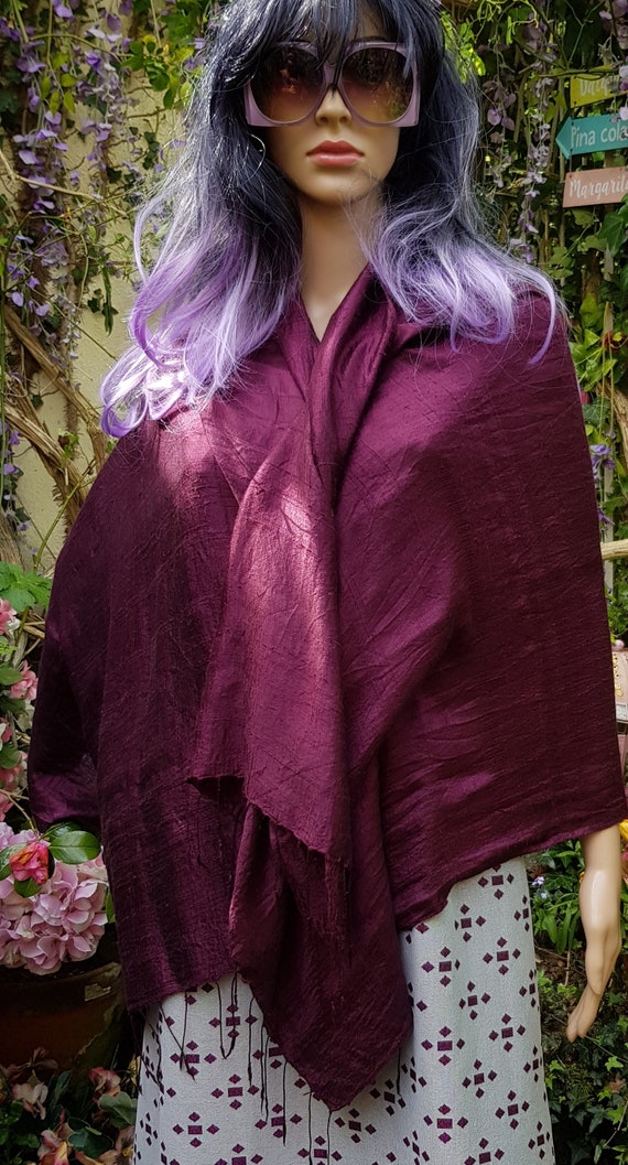 Vintage Shawl: Gorgeous Vintage 1990s Plum Purple… - image 2