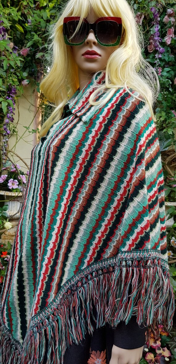 Vintage Poncho: Gorgeous Vintage 1970s Colourful … - image 8