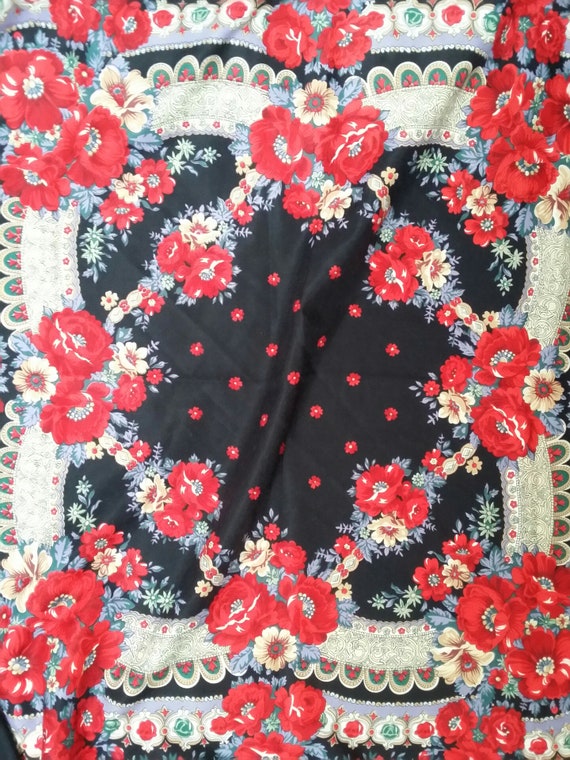 Fantastic Vintage 1970s Red and Black Floral Shawl
